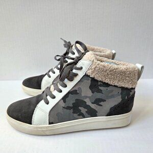 Blondo Shoes Womens 9.5 Gray Camo Suede Guila Waterproof High Top Sneakers